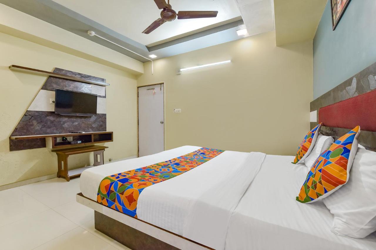 Fabhotel Apollo - Nr Odhav Ring Road Naroda Экстерьер фото