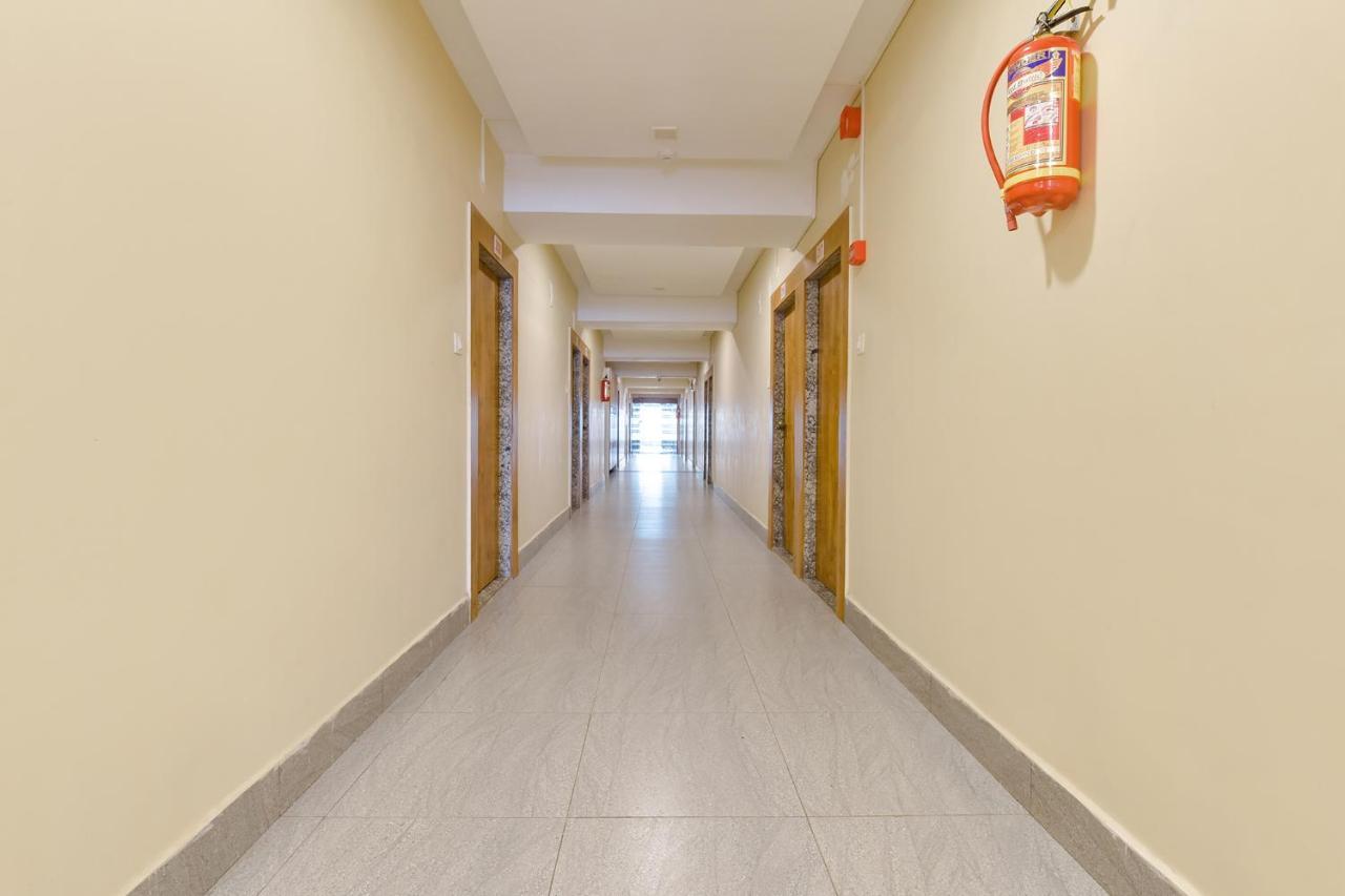 Fabhotel Apollo - Nr Odhav Ring Road Naroda Экстерьер фото